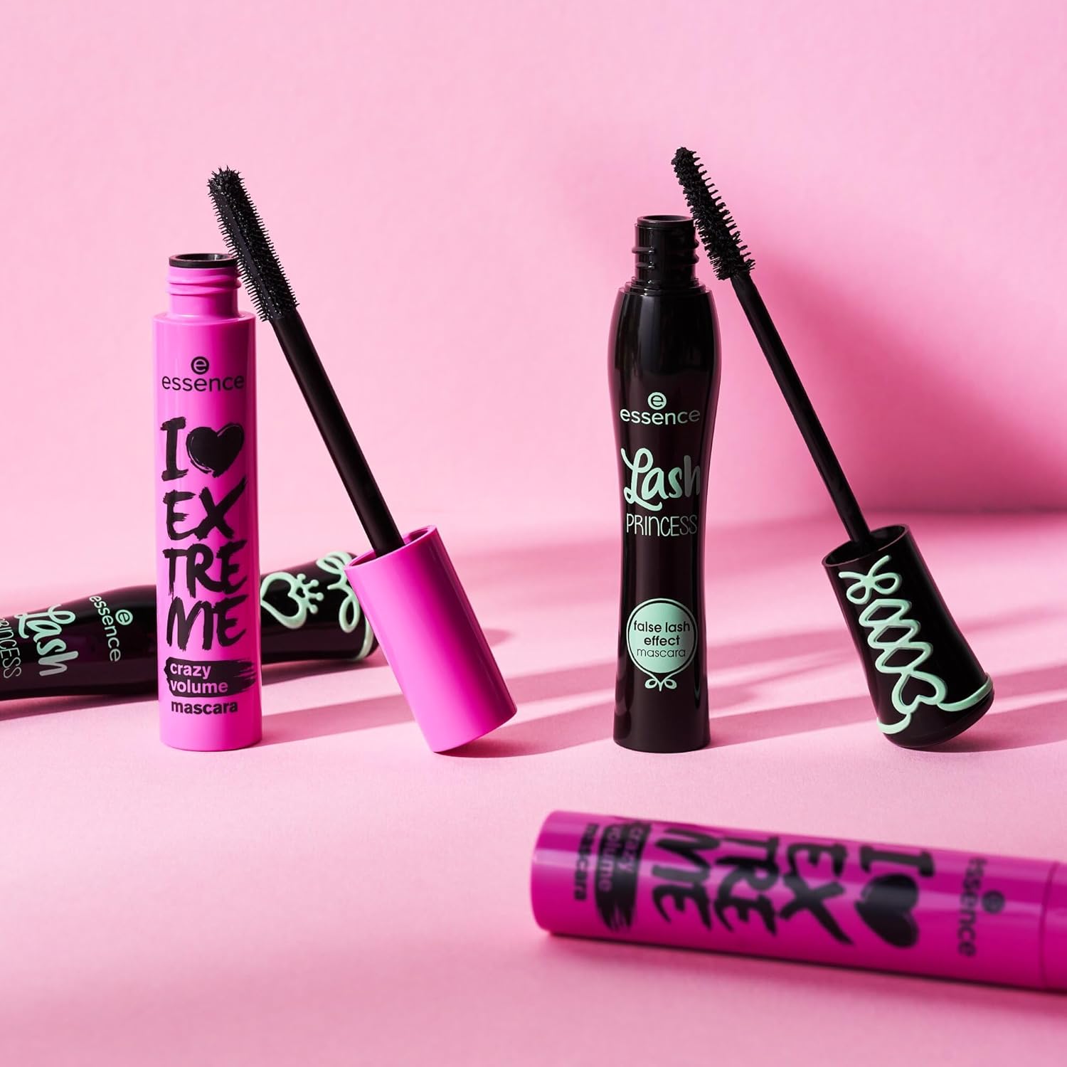 Essence - I Love Extreme Crazy Volume Mascara | Extreme Volume, Curling, Lengthening, Long-Lasting